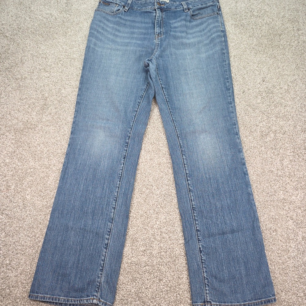 LL Bean Favorite Fit Straight Leg Jeans Womens 14 MT Medium Wash Blue Denim